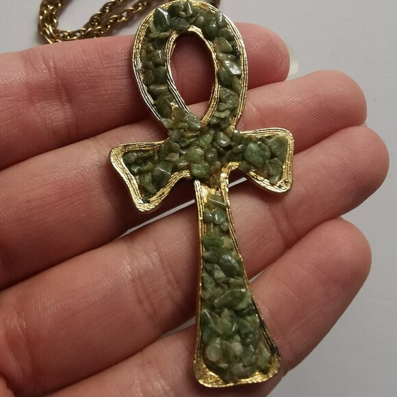 Faux Jade Stone Golden Egyptian Ankh Cross Pendant Necklace Vintage Chunky - Picture 4 of 8